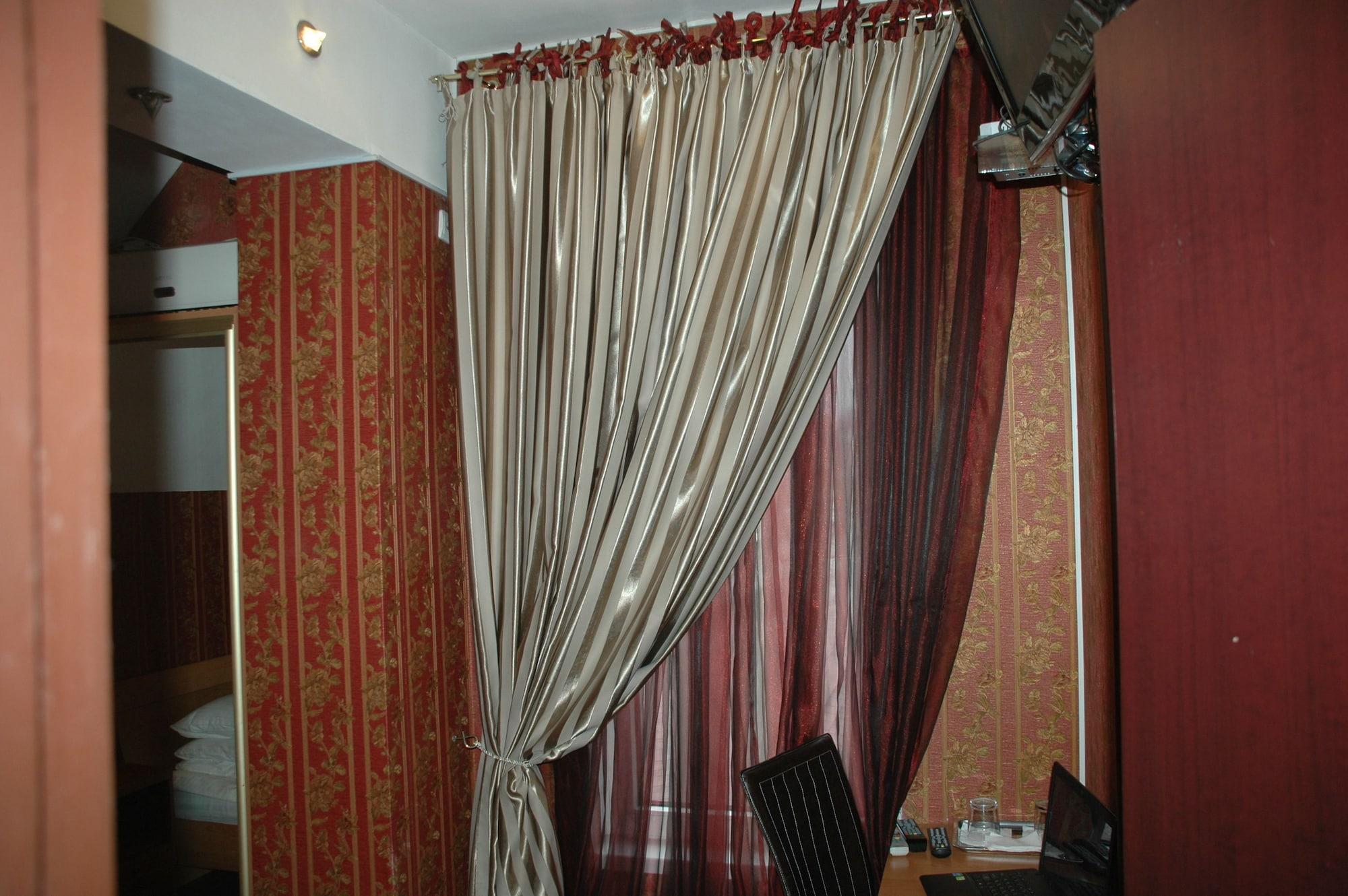 Bella Donna Hotel Chisinau Exterior photo
