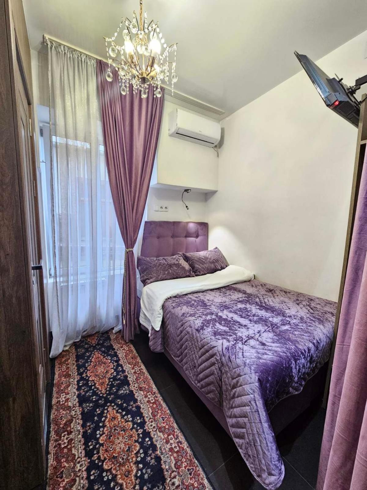 Bella Donna Hotel Chisinau Exterior photo